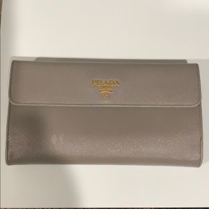 Prada Saffiano wallet